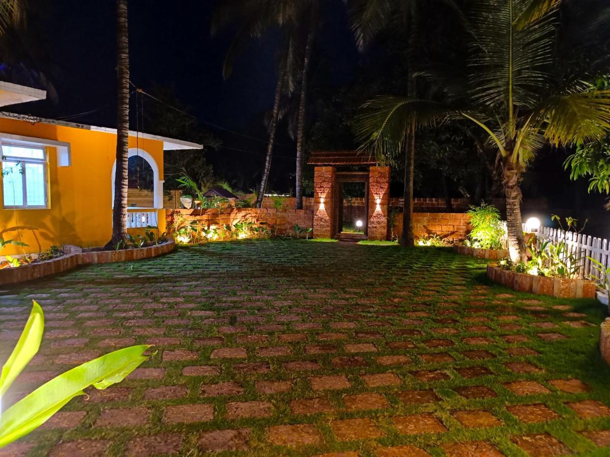 Coco Teros Resort Mandrem Exterior foto