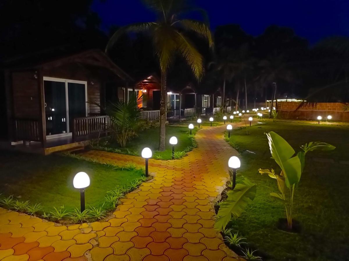 Coco Teros Resort Mandrem Exterior foto